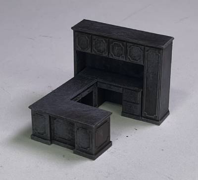 Executive Desk Set (painted)